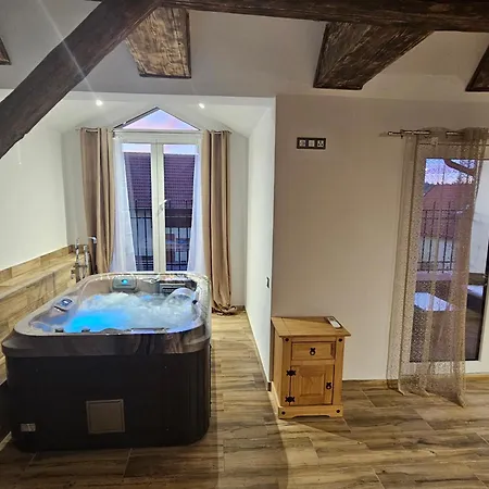 Virivka A Sauna Na Pokoji,nebo Na Vlastni Terase - Farma U Pribrami Appartement *