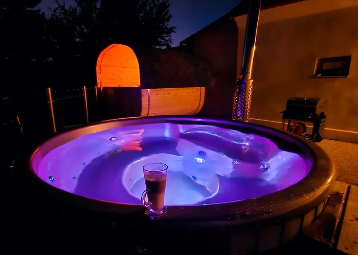 Virivka A Sauna Na Pokoji,nebo Na Vlastni Terase - Farma U Pribrami Apartman